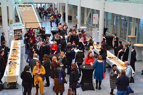 Foule - Journée parents, dis-moi tout